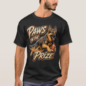 賞品を掴むジャーマンシェパード フットボール Tシャツ (正面)