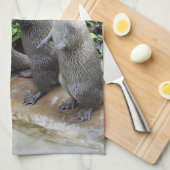 賢いカワウソ３匹のタオル キッチンタオル (四つ折り)