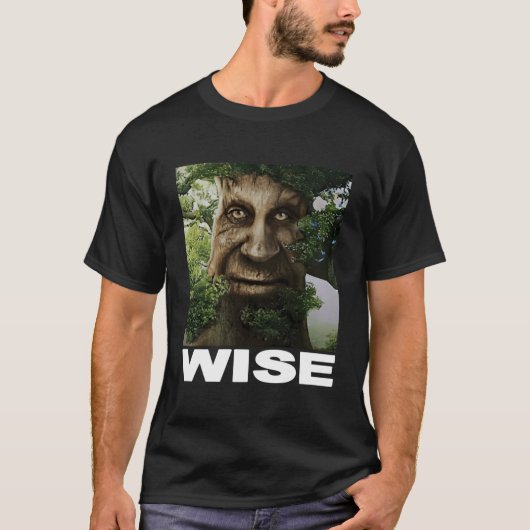 賢い神秘的な木 Tシャツ (正面)