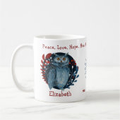 賢い魔法のフクロウ、フローラ背景。ユニークおもしろい コーヒーマグカップ (左)