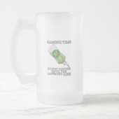 賭博のタイムのソーダIV フロストグラスビールジョッキ (左)