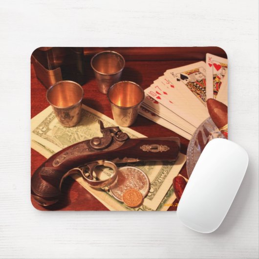 賭博の組み立ての写真の旧式なデリンジャーのピストル マウスパッド (マウス)