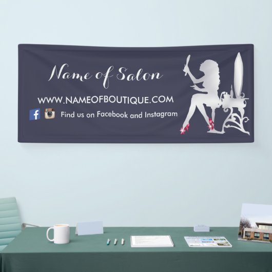 贅沢でフェイクな銀製の女性のメーキャップアーティストの赤の靴 横断幕 (トレードショー)