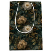 贅沢なクリスマスの冬の緑とクリーム色の花 ミディアムペーパーバッグ (正面)
