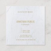 贅沢な大理石のモダンなテンプレートの金ゴールドのモノグラム スクエア名刺 (裏面)