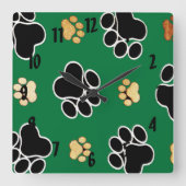 贅沢な犬犬の足のプリントを黒くし、日焼けさせて下さい スクエア壁時計 (正面)