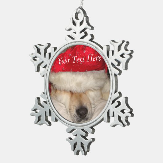 赤いおもしろいサンタハットの可愛いクリスマス秋田 スノーフレークピューターオーナメント (右)