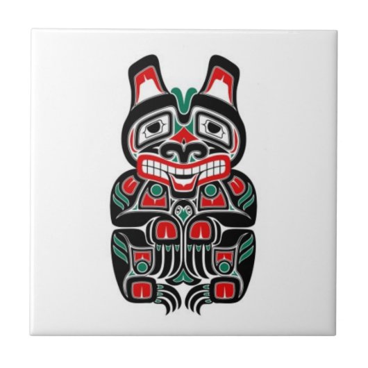 赤いおよび緑のHaidaの精神くま タイル (正面)