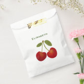赤いさくらんぼフルーツのパーソナライズ名 フェイバーバッグ (封をした状態)