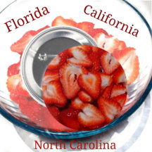 赤いちごハート形スライス写真