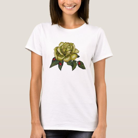 赤いてんとう虫を持つ大きい黄色バラ Tシャツ (正面)