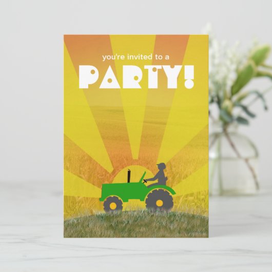 赤いですか緑のトラクターのパーティの招待状: あなたの選んで下さい 招待状 (スタンド正面)