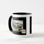 赤いのが1つ…… マグカップ (正面左)