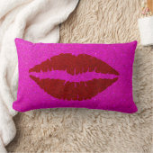 赤いはっきりした唇ピンクのグリッター背景ガラス ランバークッション (ブランケット)