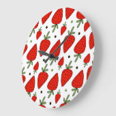 赤いイチゴ漫画のシームレスなパターン ラージ壁時計 (傾斜)