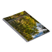 赤いイーグル池の反射 |白い山 ノートブック (右側)