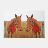 赤いウマ科の弓を持つクリスマスの茶色の馬 ドアマット (正面)