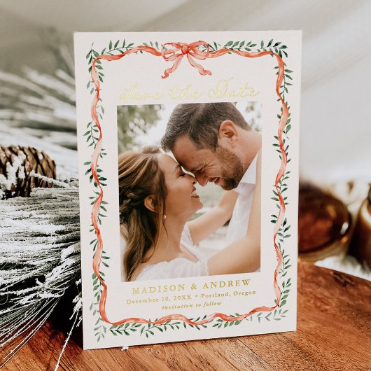 赤いエレガントリボンの緑の写真日付を保存 箔招待状