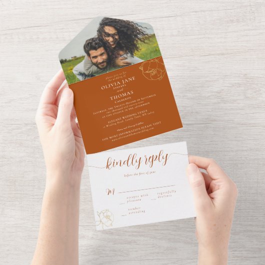 赤いエレガント金ゴールドフローラフォトウェディングRSVP オールインワン招待状 (貼ってはがせる)