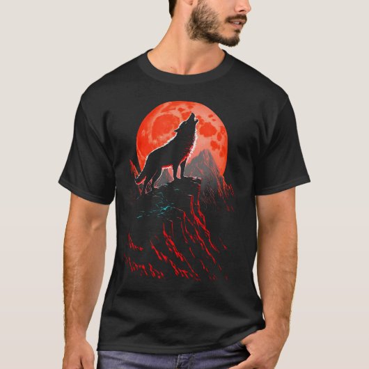 赤いオオカミ 月に吠える 森の野生動物L Tシャツ (正面)