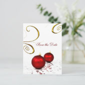 赤いオーナメントの冬の結婚式は日付を保存 案内ポストカード (スタンド正面)