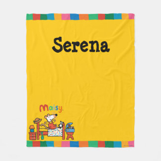 赤いオーバーオールの愛らしいMaisy フリースブランケット