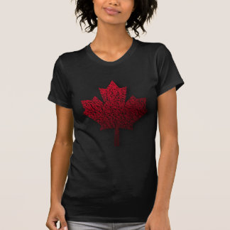 赤いカナダのカエデの葉 Tシャツ
