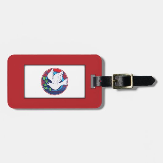 赤いカラフル背景の確認鳩 ラゲッジタグ (正面横)