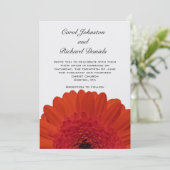 赤いガーベラのデイジーの結婚式招待状 招待状 (スタンド正面)