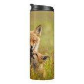 赤いキツネキットがママを調べる タンブラー (回転右)