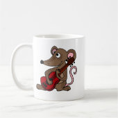 赤いギターを演奏している笑わされるな漫画のマウス コーヒーマグカップ (左)