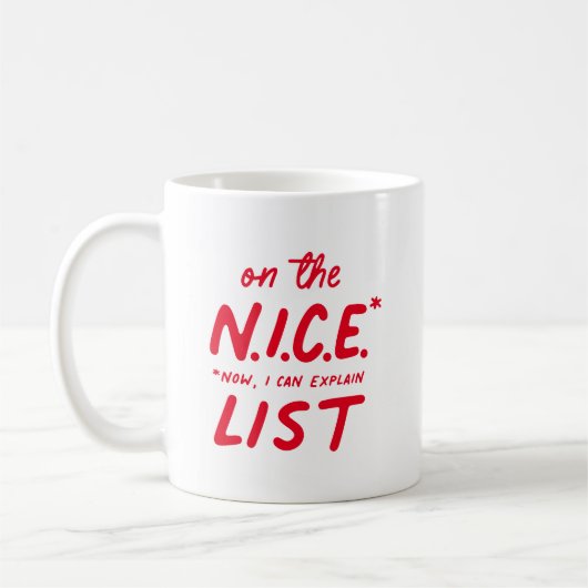 赤いクリスマスおもしろいの素敵なリストに コーヒーマグカップ (左)