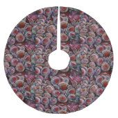 赤いクリスマスボール ブラッシュドポリエステルツリースカート (正面)