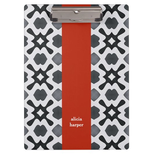 赤いクリップボードを持つ白黒のジオメストライプトリ クリップボード (正面)