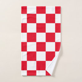 赤いクロアチアクチェッカーボードの幾何学的パターン ハンドタオル
