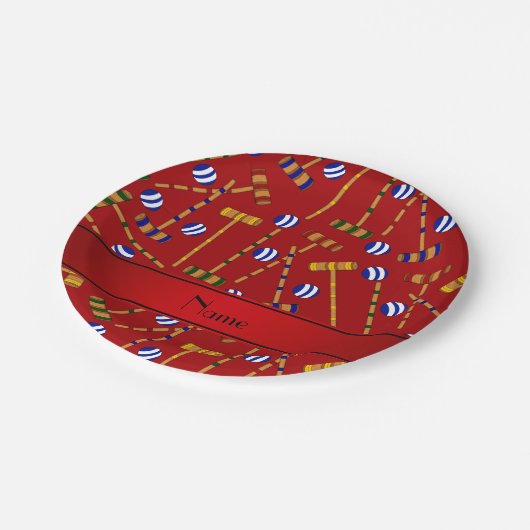 赤いクロパーソナライズされたケーパターンを名付ける ペーパープレート (アングル)