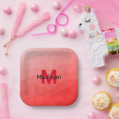 赤いグラデーションのジオメトリメッシュパターンモノグラム ペーパープレート (パーティー)