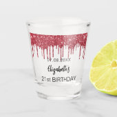 赤いグリッタードリップスネーム誕生日パーティー ショットグラス (正面)