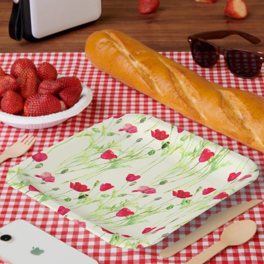 赤いケシの夏の牧草地、野生の花 ペーパープレート (ピクニック)