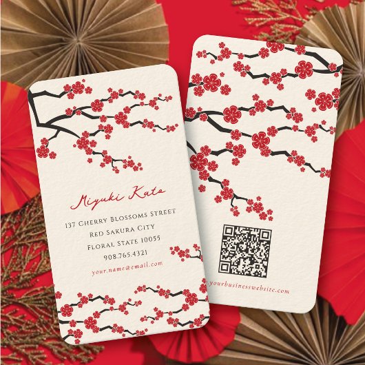 赤いサクラの花 現代の東洋の桜の花 名刺