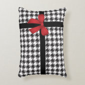 赤いサテンの弓パタ千鳥格子のーン アクセントクッション (正面(垂直))