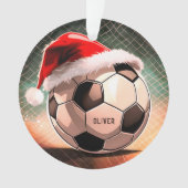 赤いサンタハットの名前クリスマス付きサッカーボール オーナメント (正面)
