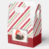 赤いサンタハットクリスマスに可愛い子犬のパグ フェイバーボックス (オープン)