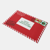 赤いサンタレタークリスマスをパーソナライズ ドアマット (アングル)