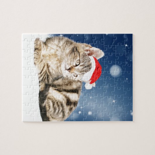 赤いサンタ帽をかぶった可愛い猫クリスマス雪 ジグソーパズル (横)