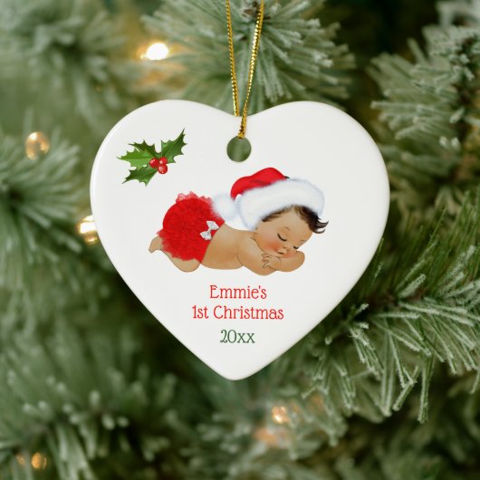 赤いサンタ帽子の女の赤ちゃんの最初のクリスマス セラミックオーナメント (ツリー)