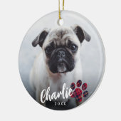 赤いシンプル格子柄の前脚写真ペットクリスマスクリスマスマーク セラミックオーナメント (左)