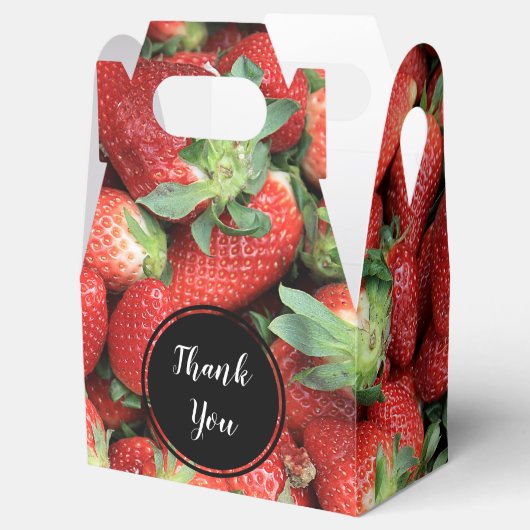 赤いジューシーなイチゴの写真ありがとう フェイバーボックス (オープン)