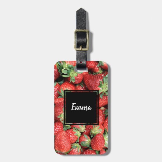 赤いジューシーなイチゴの写真 ラゲッジタグ (正面縦)