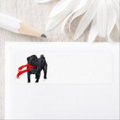 赤いスカーフのパグ ラベル (インサイチュ)